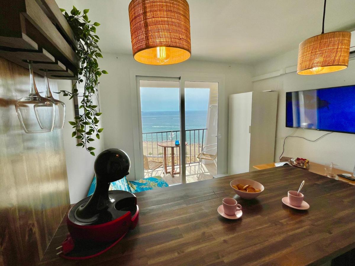 Apartamento Vistas Al Mar Aire Acondicionado Wifi Empuriabrava Luaran gambar