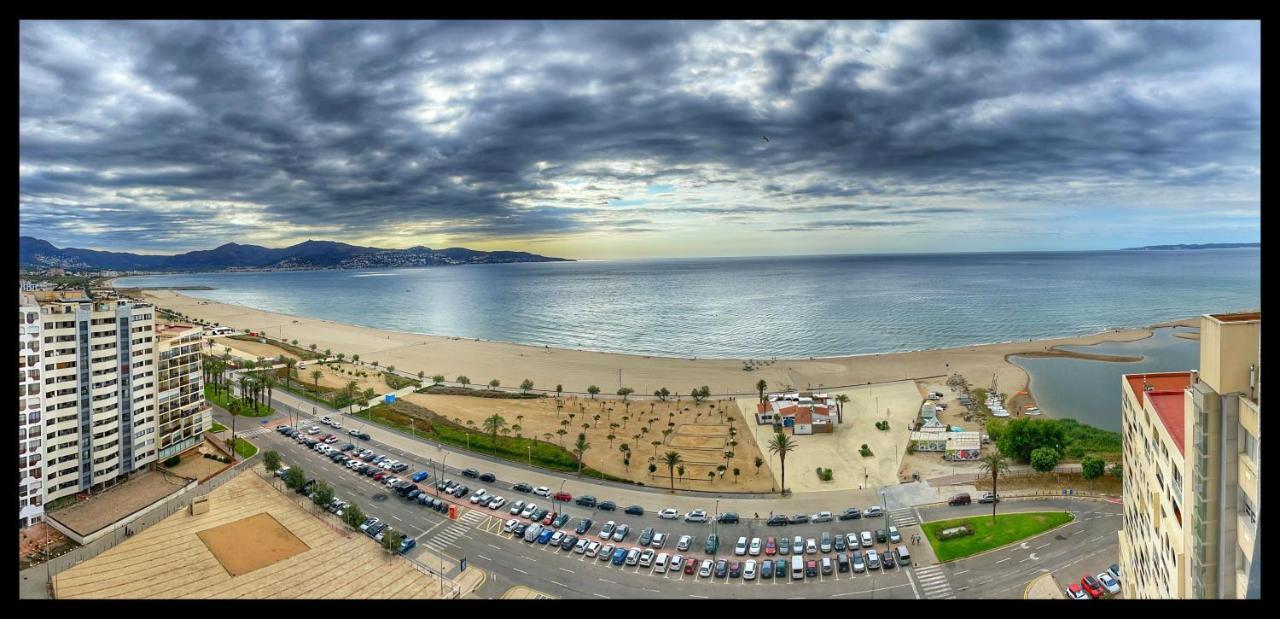 Apartamento Vistas Al Mar Aire Acondicionado Wifi Empuriabrava Luaran gambar