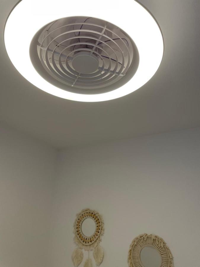 Apartamento Vistas Al Mar Aire Acondicionado Wifi Empuriabrava Luaran gambar