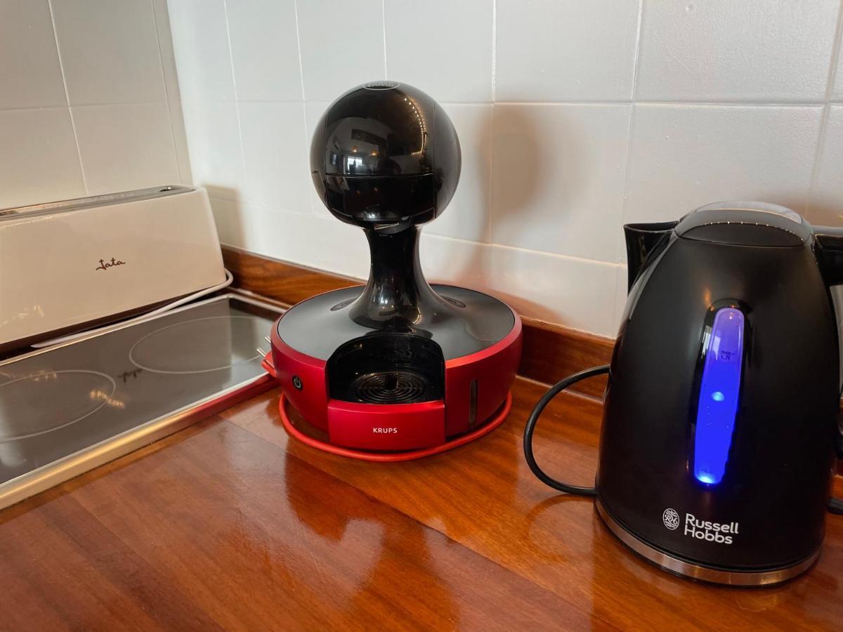 Apartamento Vistas Al Mar Aire Acondicionado Wifi Empuriabrava Luaran gambar
