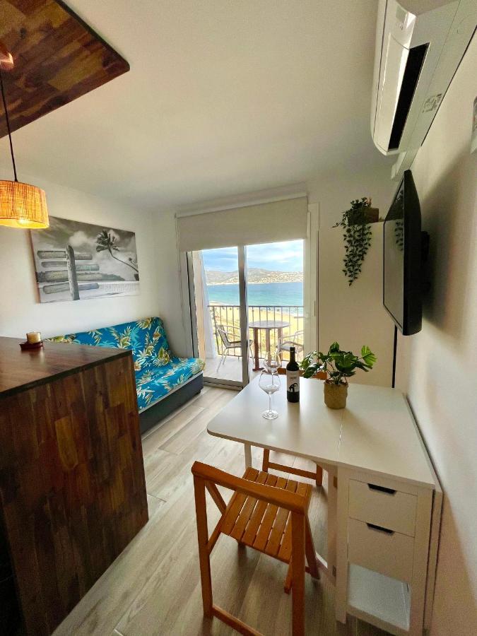 Apartamento Vistas Al Mar Aire Acondicionado Wifi Empuriabrava Luaran gambar